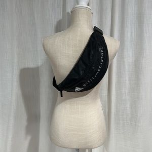 Stella McCartney crossbody or hip pack. 13” wide, plenty of room for phone +++